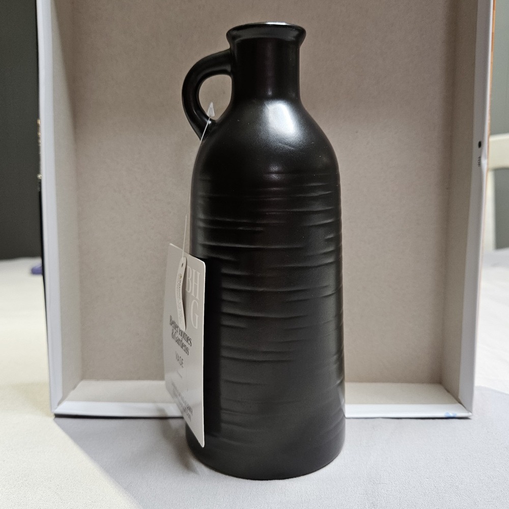 New Better Homes & Gardens Stoneware Vase 3.46 IN W x 3.46 IN D x 8.38 IN H - Picture 2 of 6